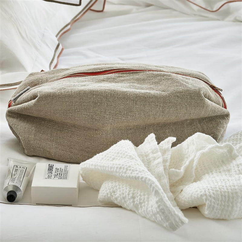 BRERA LINO PEBBLE LARGE TOILETRY BAG
