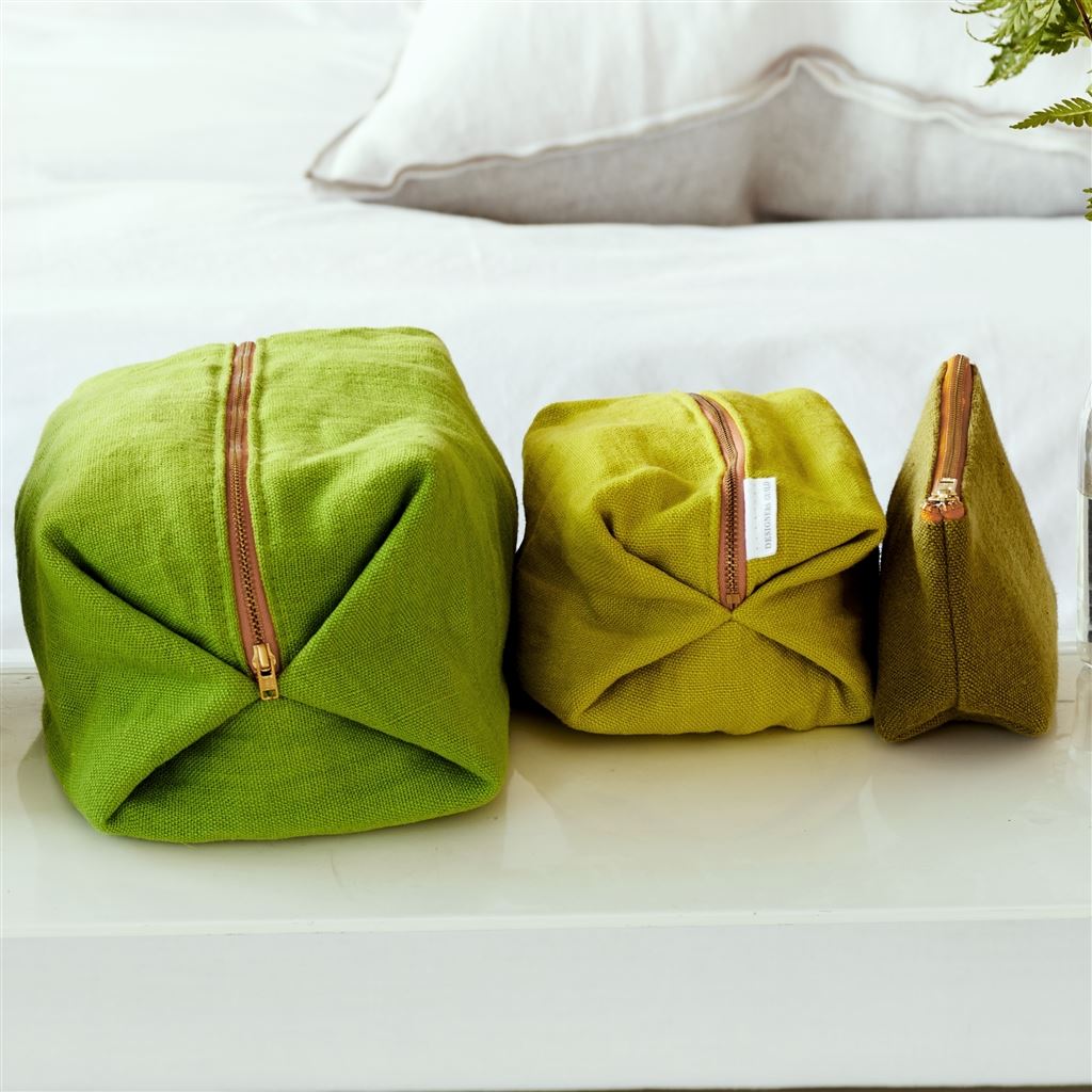 BRERA LINO MOSS SMALL TOILETRY BAG