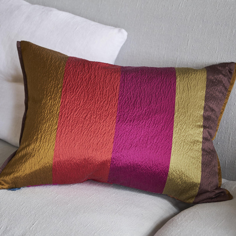 SAARIKA BERRY DECORATIVE PILLOW