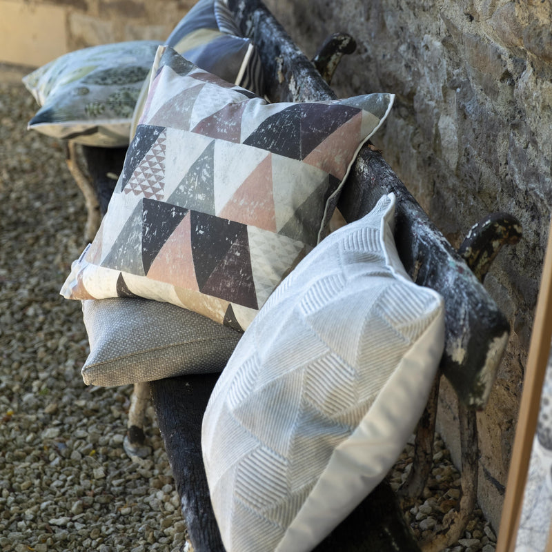 DELRAY NATURAL OUTDOOR DECORATIVE PILLOW