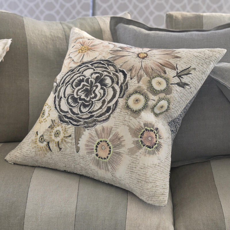 MILLEFIORI CAMEO DECORATIVE PILLOW