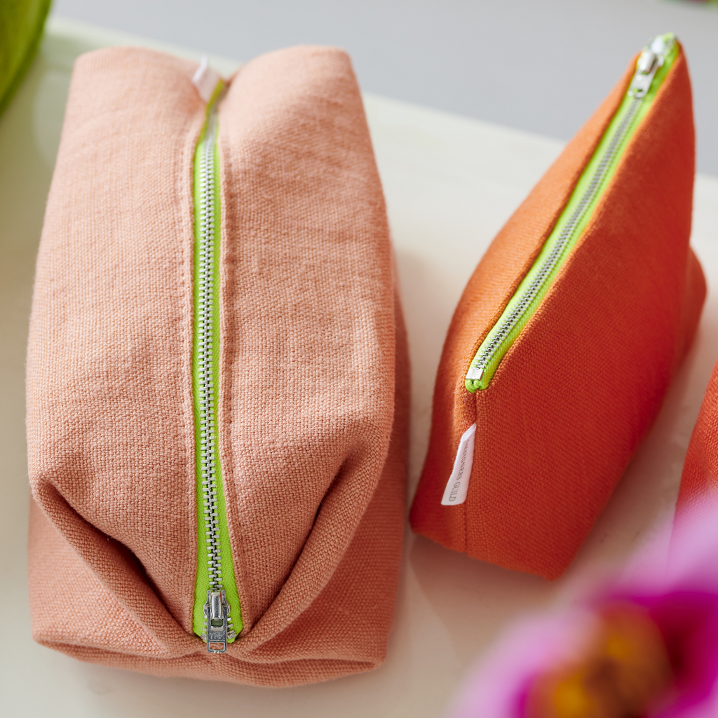 BRERA LINO PERSIMMON SMALL TOILETRY BAG