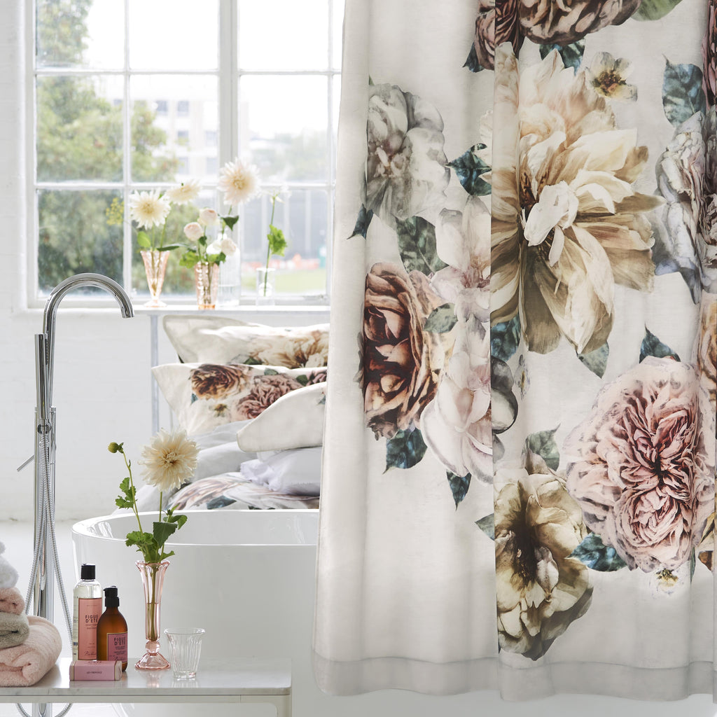 PAHARI CAMEO SHOWER CURTAIN SAMPLE