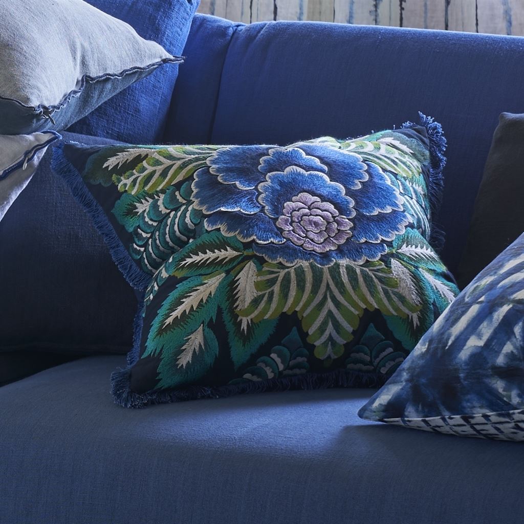 ROSE DE DAMAS EMBROIDERED INDIGO DECORATIVE PILLOW