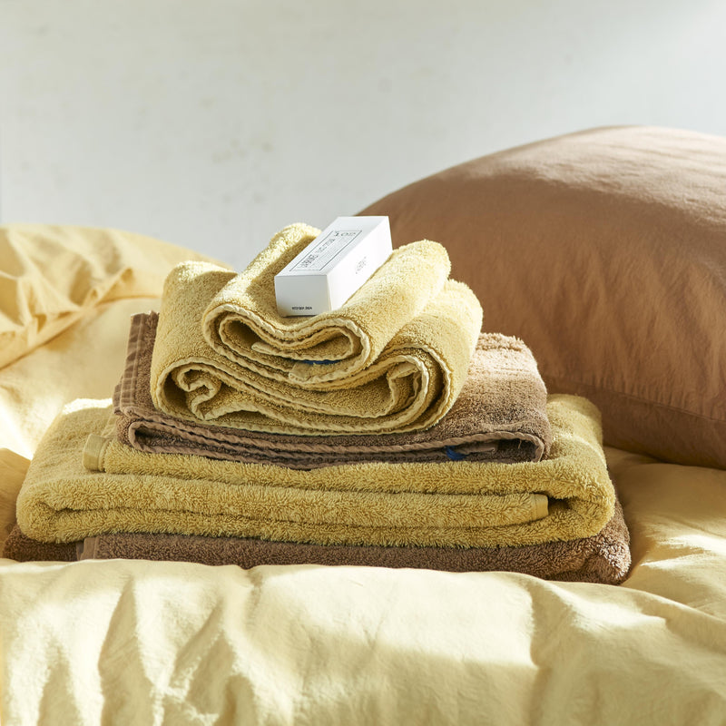 LOWESWATER ORGANIC MIMOSA TOWELS