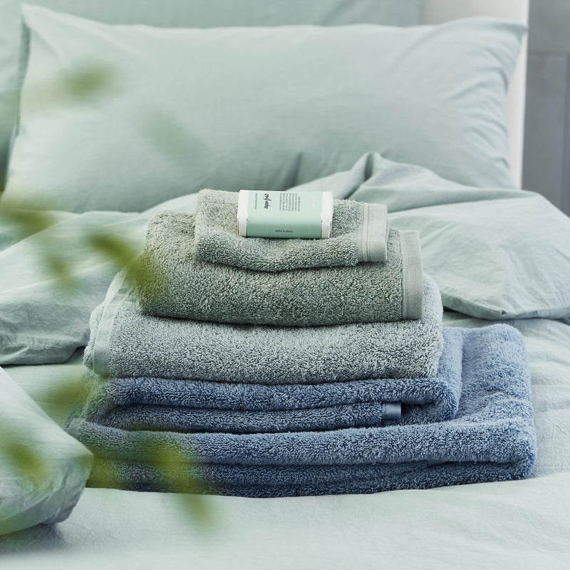 LOWESWATER ORGANIC PORCELAIN TOWELS